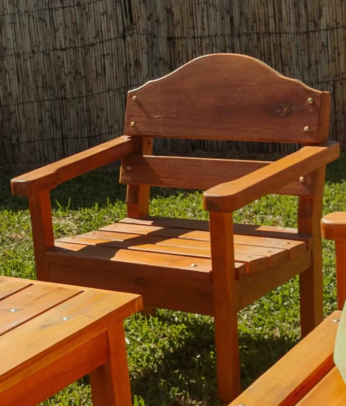 Sillón clásico de 1 cuerpo — Serra Amoblamientos en Marrón - Muebles para el exterior, Uruguay | Serra Amoblamientos