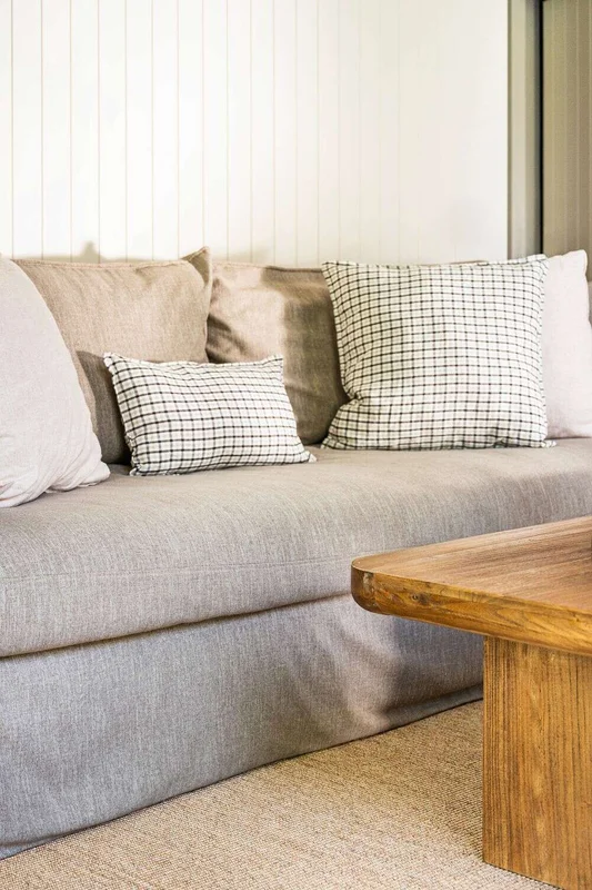 SILLON ALMA LINO BELGA ANTIMANCHAS - 2.30 MTS en Gris - Sillones y sofás, Uruguay | La Iberica, vista 5