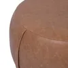 Puff Cuero Marron Olten Camel en Marrón - Sillones y sofás, Uruguay | Divino, vista 3 de 5