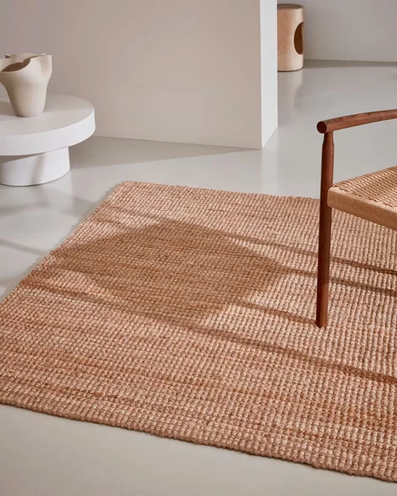 Alfombra Madelin de yute natural 160 x 230 cm en Madera natural - Alfombras, Uruguay | Kavehome, vista 2