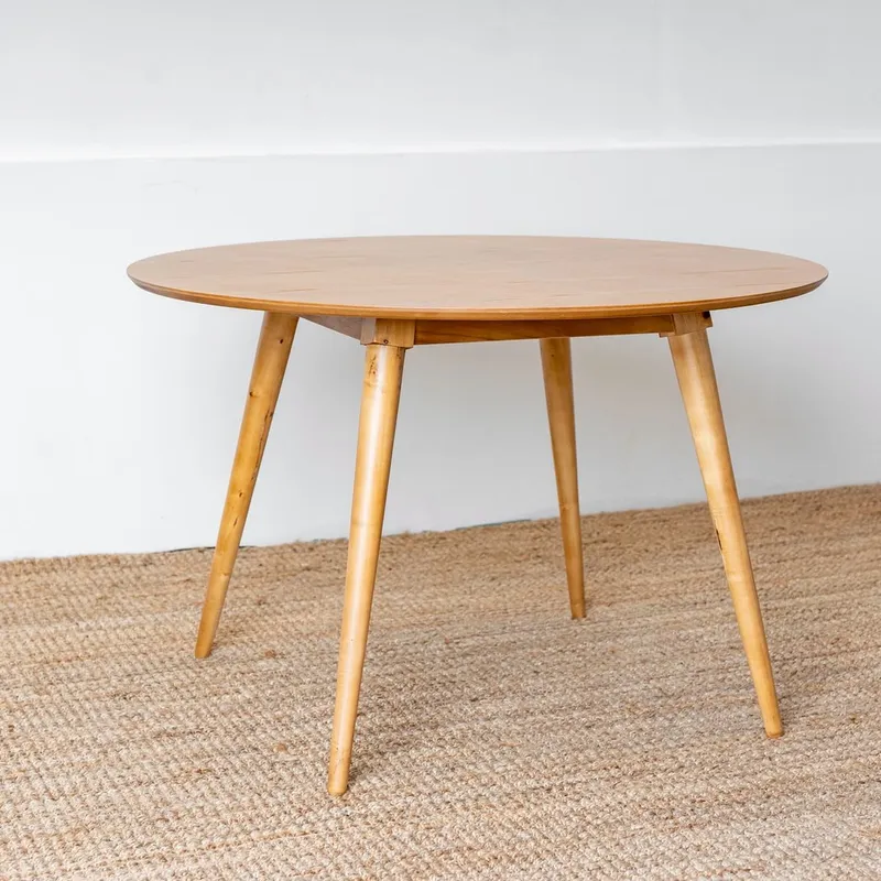 Mesa Comedor Eames en Madera natural - Mesas de comedor, Uruguay | Marvic