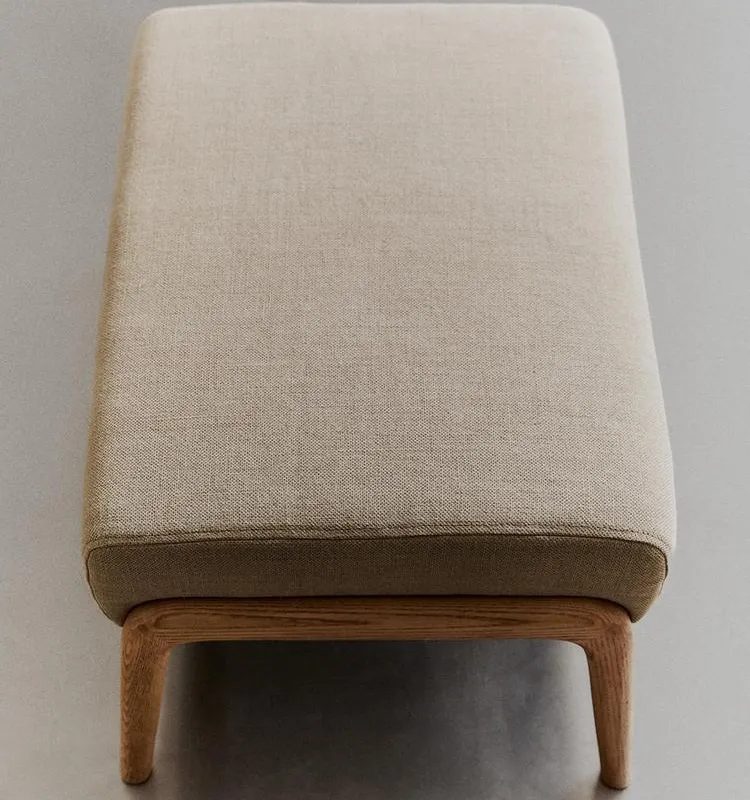 TABURETE REPOSAPIÉS MADERA FRESNO LINO - Sillas, Uruguay | Zara Home