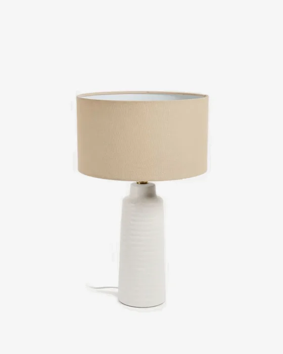 Lámpara de mesa Mijal de cerámica con acabado blanco en Blanco - Lámparas de mesa, Uruguay | Kavehome