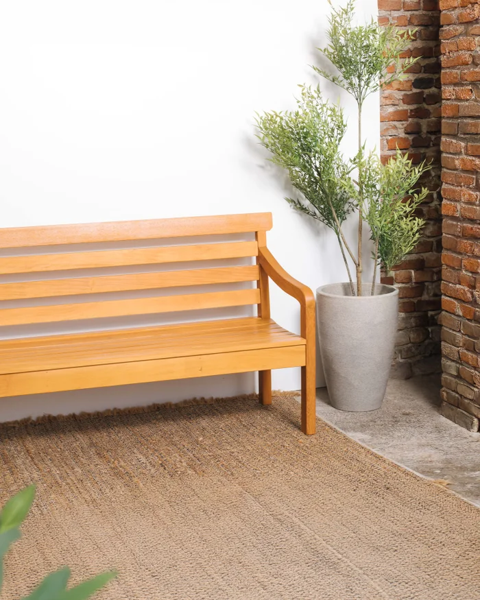 BANCO DE JARDIN MOLE 3P en Madera natural - Butacas, banquetas y puffs, Uruguay | Fundamento Muebles, vista 2