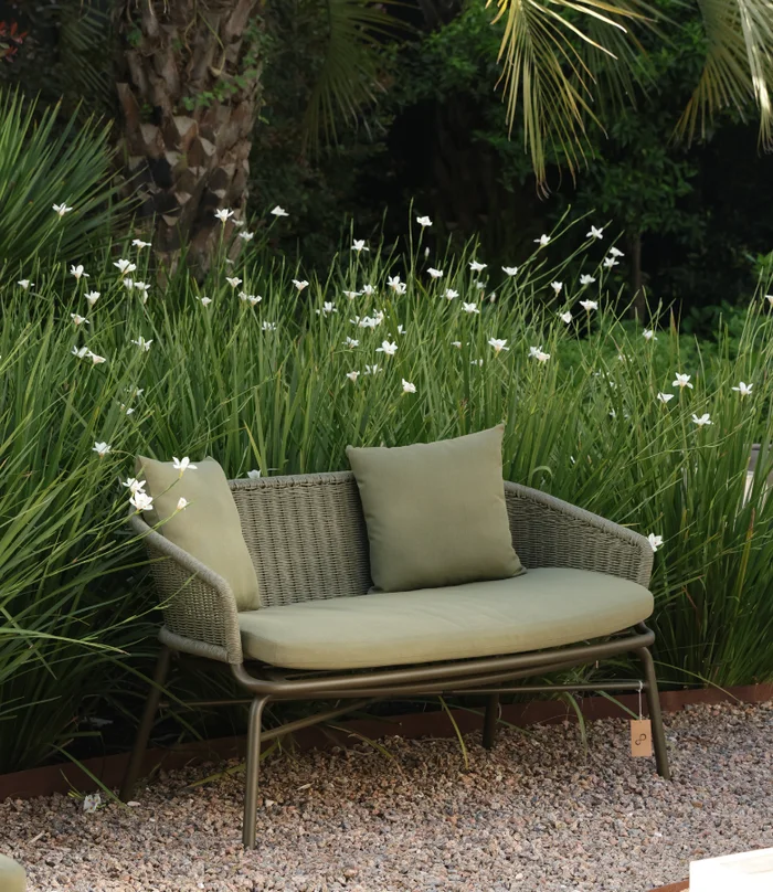 BUTACA IBIZA DOBLE CON ALMOHADÓN en Verde - Muebles para el exterior, Uruguay | Masinfinito Casa, vista 2
