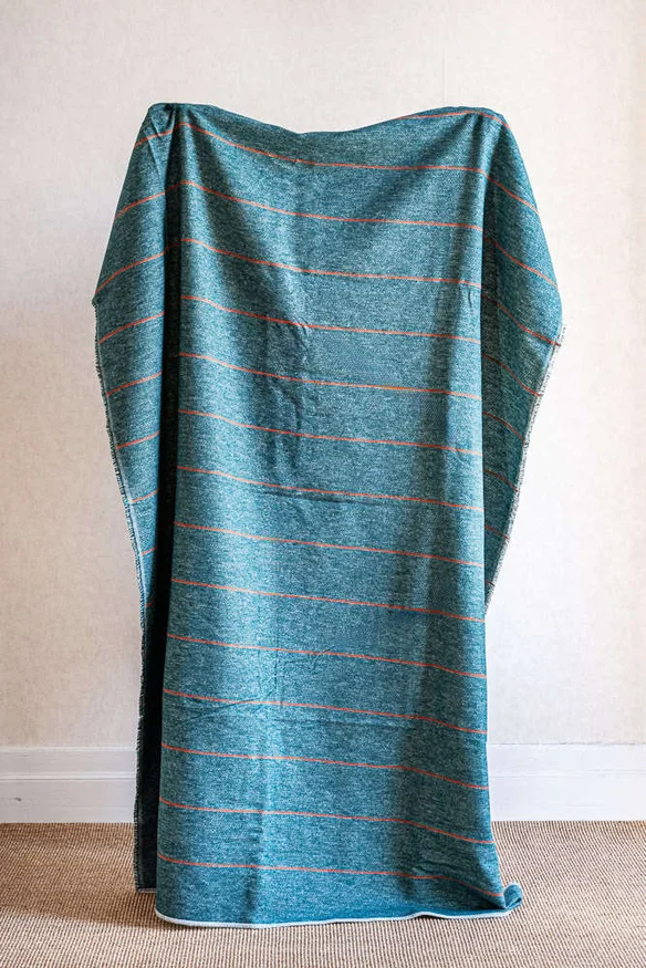 MANTA AUSTRIACA BLUE DENIM - ORANGE STRIPES - 2.00 X 1.40 MTS en Multicolor - Textiles, Uruguay | La Iberica, vista 2