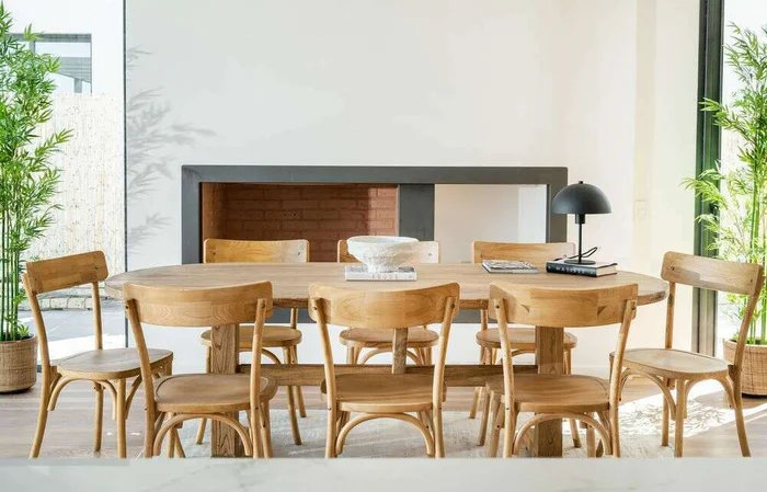 MESA COMEDOR OVAL - OLMO NATURAL - 2.20 X 1.05 MTS en Madera natural - Mesas de comedor, Uruguay | La Iberica, vista 8