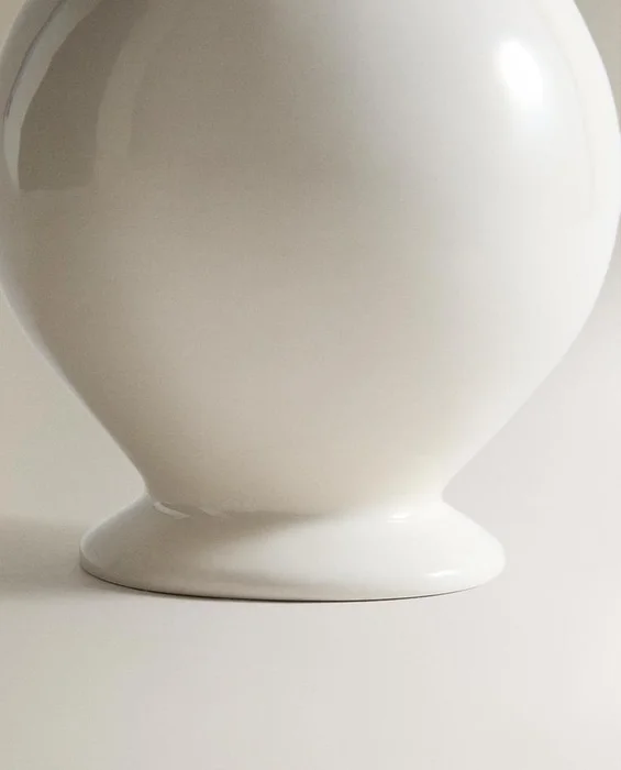 JARRA DECORATIVA CERÁMICA CREMA en Blanco - Jarrones, Uruguay | Zara Home, vista 5
