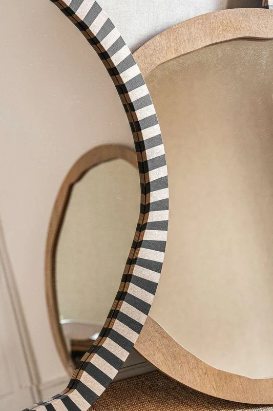 ESPEJO REDONDO IRREGULAR NATURAL - 75 CMS en Madera natural - Espejos, Uruguay | La Iberica, vista 7