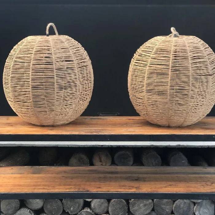 Colgante de esfera en hilo - Lámparas colgantes, Uruguay | La Perla, vista 3