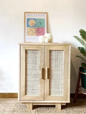 Mini alacena con esterilla natural en Madera natural - Aparadores y recibidores, Uruguay | Decoramuss, vista 2