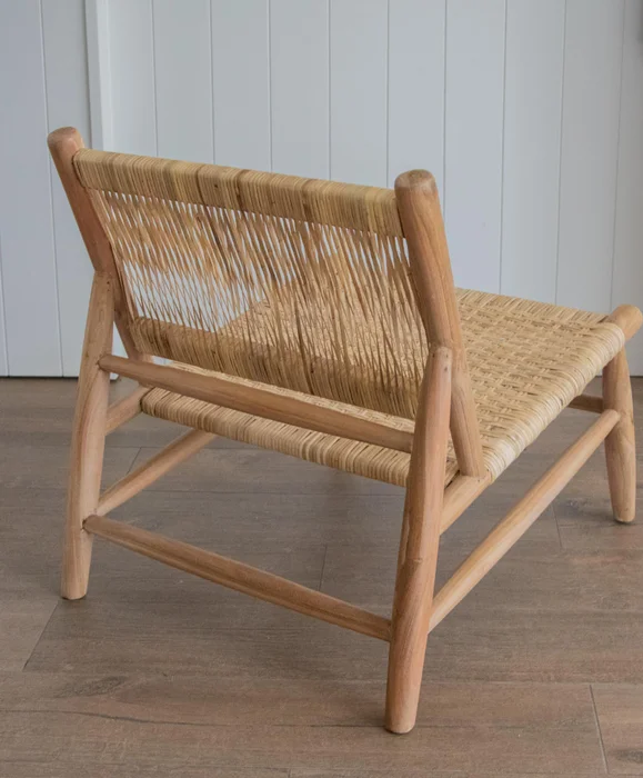 Butaca en teca y ratán en Madera natural - Butacas, banquetas y puffs, Uruguay | Entrecasa, vista 3