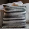 Funda de almohadón algodón 45x45cm - Rayas Taupe en Multicolor - Textiles, Uruguay | Buho Store, vista 3 de 7
