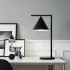 Lámpara de Mesa Stella Base de Mármol Negra en Negro - Lámparas de mesa, Uruguay | Unilux, vista 4 de 5