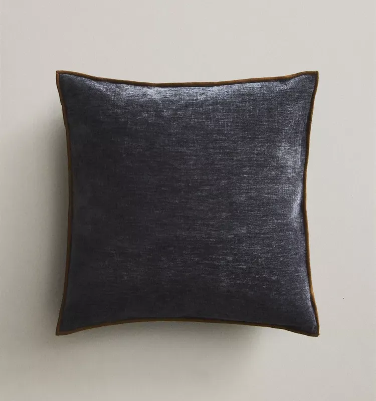 FUNDA COJÍN CHENILLA - Textiles, Uruguay | Zara Home