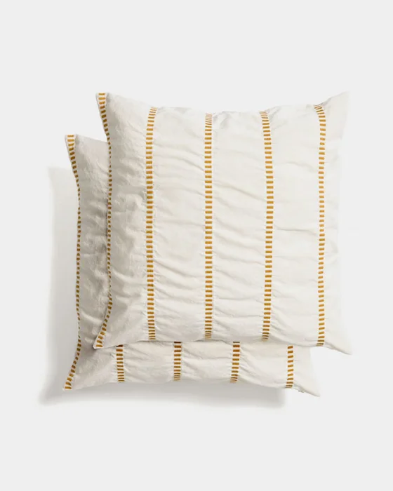 Set Lidala de 2 almohadones 100% algodón jacquard rayas mostaza 50 x 50 cm en Beige - Textiles, Uruguay | Kavehome, vista 3