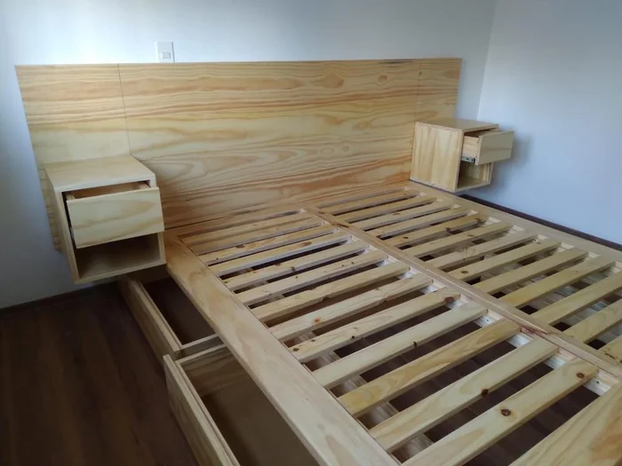 Cama Berna en Madera natural - Dormitorio, Uruguay | Tree House Deco, vista 4