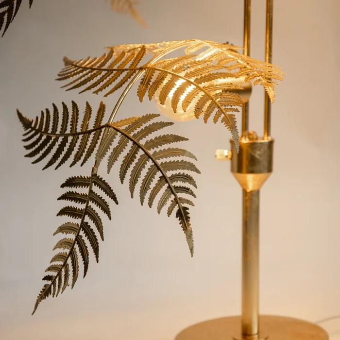 Selva Gaia en Amarillo - Lámparas de mesa, Uruguay | Walnut, vista 3