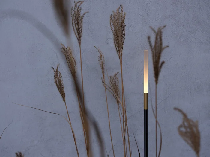 Linfa 80 en Negro - Lámparas de pie, Uruguay | Darko Lighting, vista 3