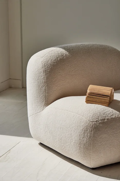 Sofa individual Ambar en Beige - Sillones y sofás, Uruguay | De Arcos, vista 3
