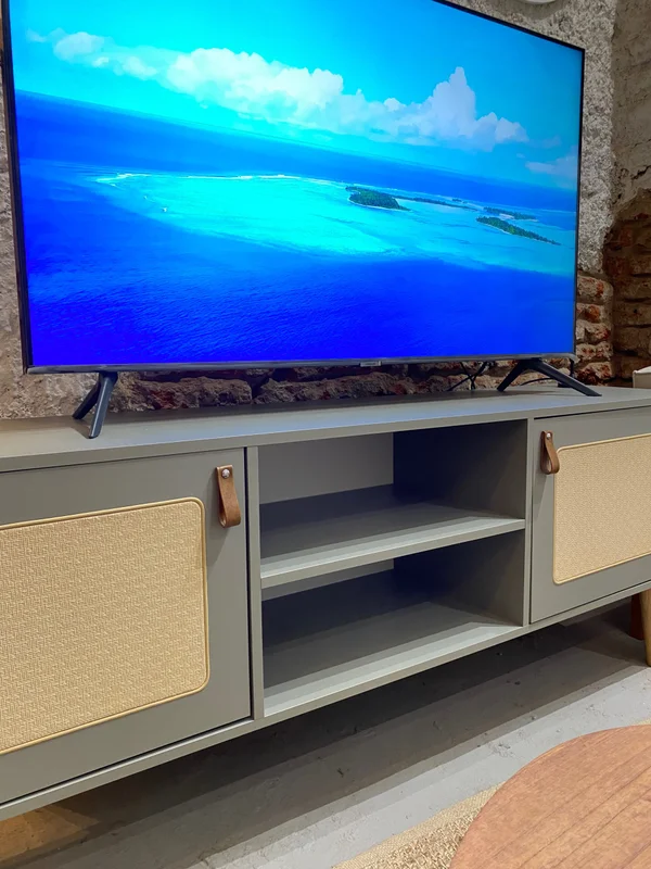Rack TV Praga con Tela 160 cm - Negro en Verde - Muebles para TV, Uruguay | Berna home, vista 3