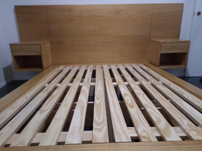 Cama Berna en Madera natural - Dormitorio, Uruguay | Tree House Deco, vista 8