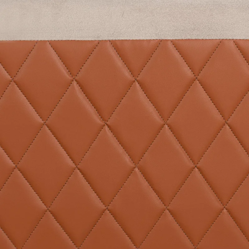 Butaca Poltrona 1 Cuerpo Alta Con Patas Capitoneada en Beige - Muebles, Uruguay | Soy Hogar, vista 18