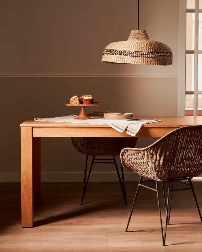 Mesa extensible Isbel 180 (260) x 90 cm madera maciza de roble en Madera natural - Mesas de comedor, Uruguay | Kavehome, vista 2