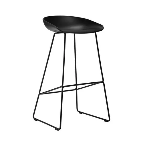 About A metal | Hee Welling en Negro - Butacas, banquetas y puffs, Uruguay | Mad for Modern