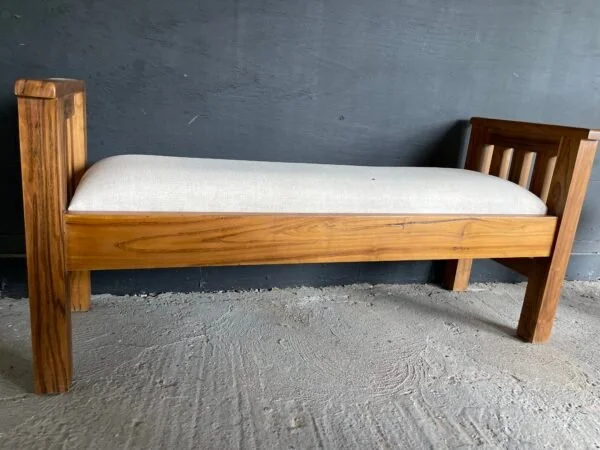 Banco de teca Maui en Madera natural - Butacas, banquetas y puffs, Uruguay | Balihai, vista 2