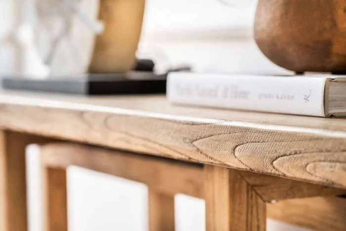 MESA DE ARRIMO / CONSOLA GEO - OLMO - 1.20 MTS en Madera natural - Bibliotecas, Uruguay | La Iberica, vista 4