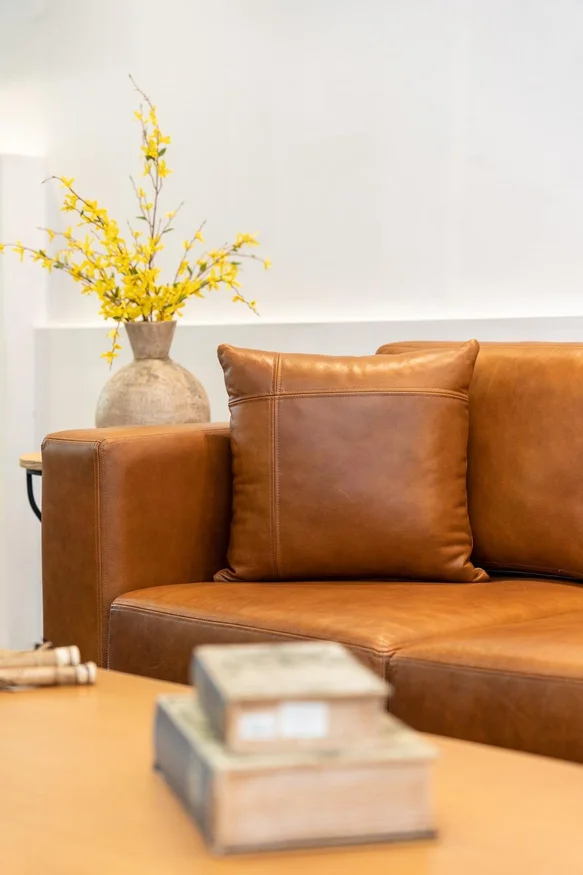 Sofa Vicenzo en Negro - Sillones y sofás, Uruguay | Marvic, vista 2
