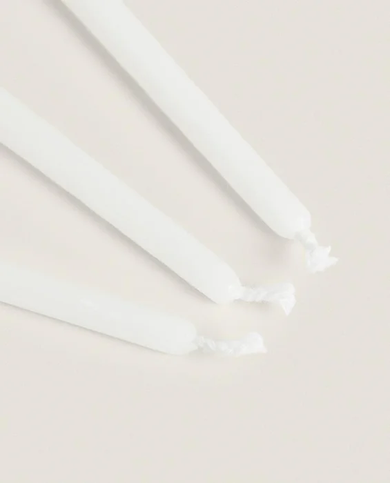 PACK VELAS LARGAS DECORATIVAS CILINDRO (PACK DE 6) en Blanco - Velas y Portavelas, Uruguay | Zara Home, vista 4