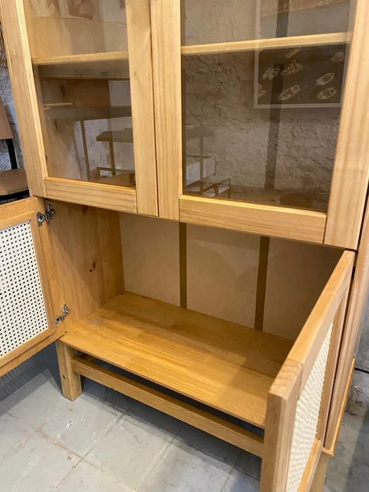 Cristalero 4 Puertas Madera de Pino y Rattan Natural – Linea Yakarta – CON DETALLE en Madera natural - Aparadores y recibidores, Uruguay | Berna Home, vista 8