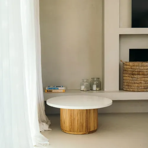 Mesa Polo en Multicolor - Mesas de comedor, Uruguay | Casakos