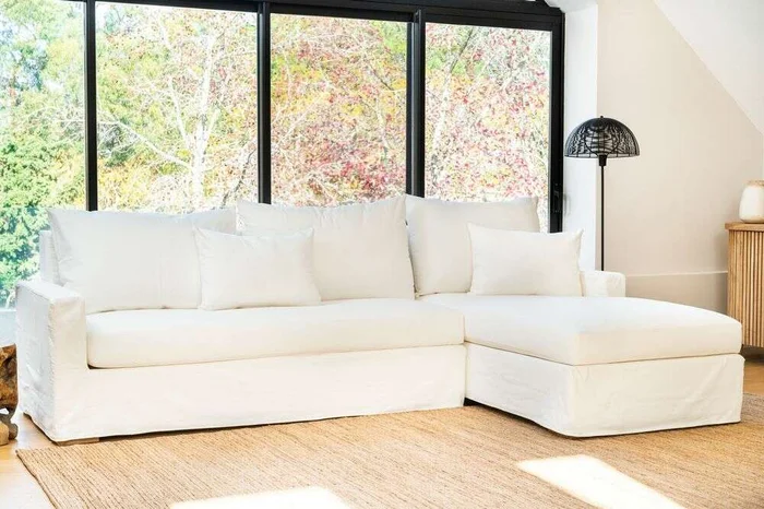 SILLON SOFIA RINCONERO - JEAN en Blanco - Sillones y sofás, Uruguay | La Iberica