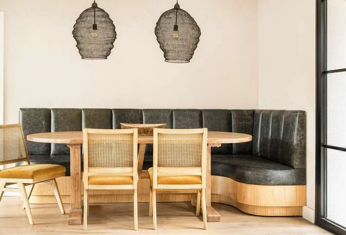 MESA COMEDOR OVAL - OLMO NATURAL - 2.20 X 1.05 MTS en Madera natural - Mesas de comedor, Uruguay | La Iberica, vista 2