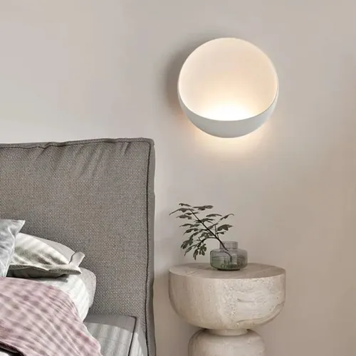 LUMINARIA DE PARED THE BOTON Blanco - Lámparas de mesa, Uruguay | Viasono