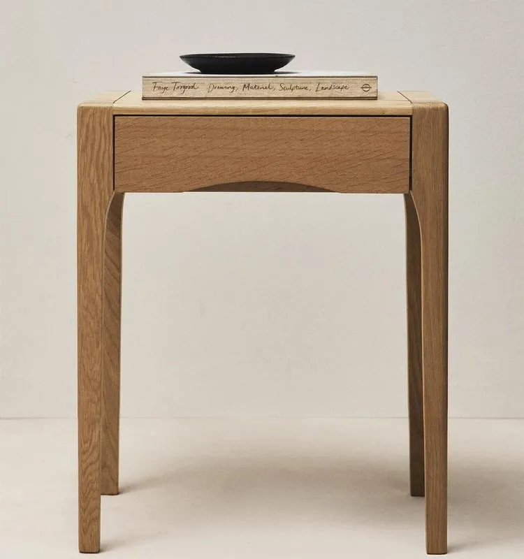 MESITA NOCHE ROBLE CON CAJÓN - Mesas de luz, Uruguay | Zara Home