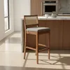 BANCO ALTO PARA BARRA - ESTERILLA - TAPIZADO TELA GRIS en Madera natural - Butacas, banquetas y puffs, Uruguay | Champagne Home, vista 1 de 4