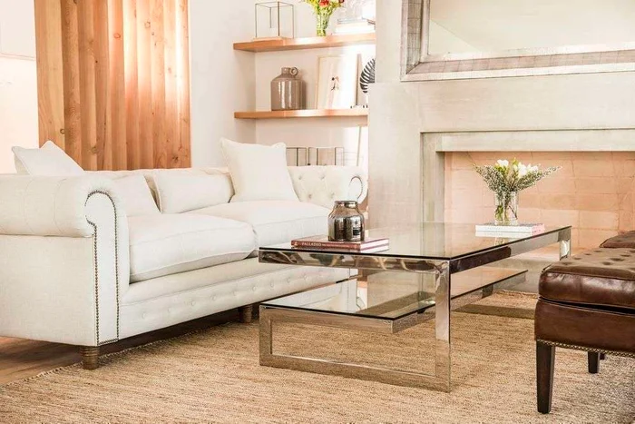 SILLON CHESTERFIELD - LINO ANTIMANCHAS en Blanco - Sillones y sofás, Uruguay | La Iberica, vista 23