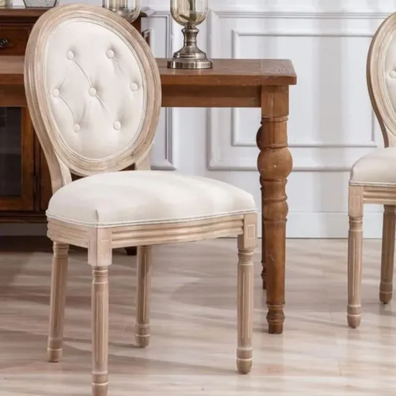Silla Tapizada Estilo Luis Xv Con Botones en Beige - Sillas, Uruguay | La Cueva Muebles