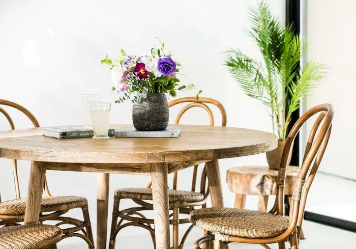 MESA COMEDOR NORDICA - OLMO NATURAL - 1.20 MTS en Madera natural - Mesas de comedor, Uruguay | La Iberica, vista 16