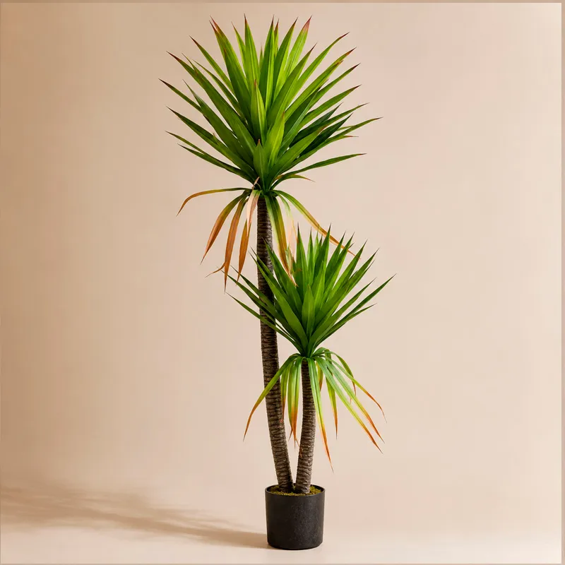 Planta artificial Yucca 165cm en Negro - Macetas, Uruguay | Alta Gracia Deco