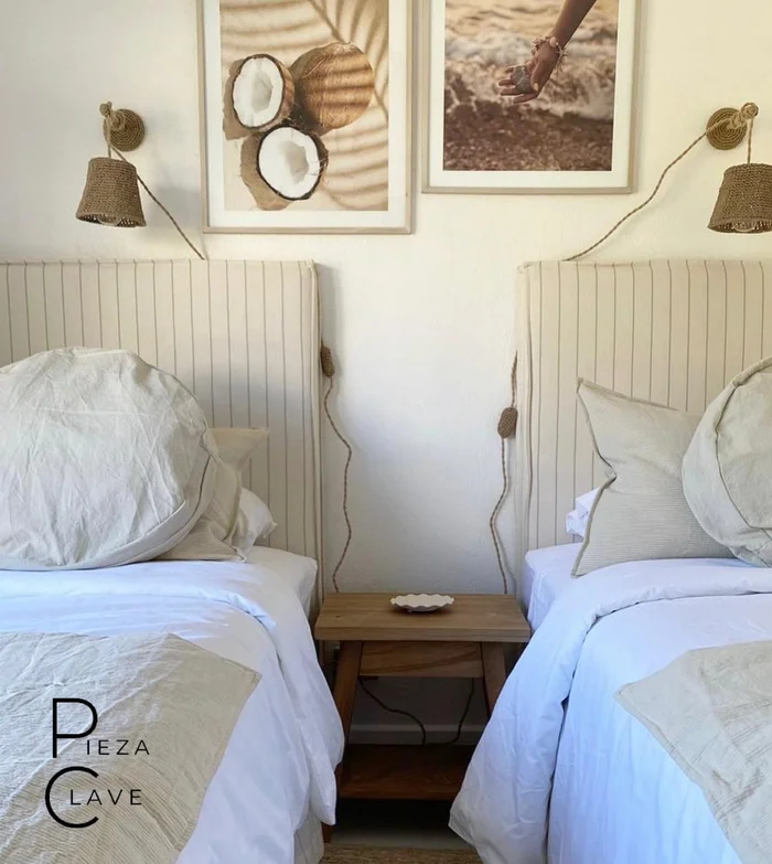 Respaldo con funda diseño fuelle en Beige - Dormitorio, Uruguay | Pieza Clave, vista 2