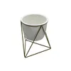 MACETA CERAMICA RED. C/BASE D14x18CM BLANCO/DORADO en Blanco - Macetas, Uruguay | Koz, vista 1 de 4