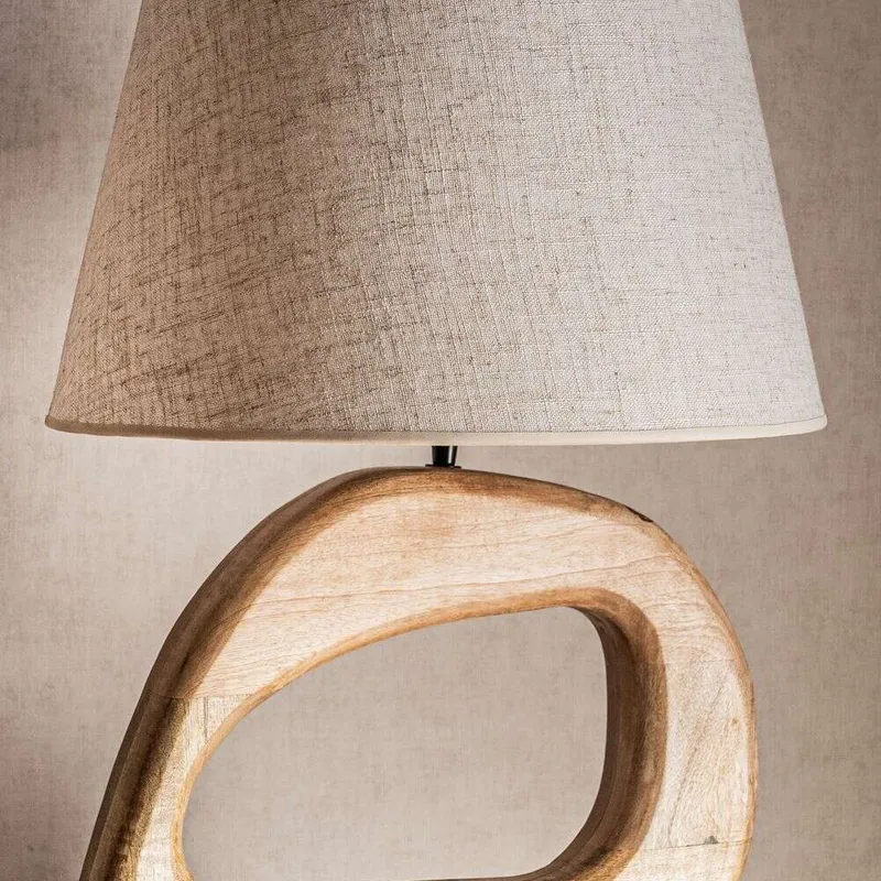 LAMPARA ACACIA IRREGULAR en Madera natural - Lámparas de mesa, Uruguay | La Iberica