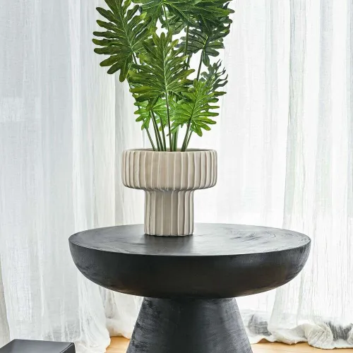 MESA BLOOM - SUAR BLACK - DIAMETRO 75 CMS en Negro - Mesas de living, Uruguay | La Iberica