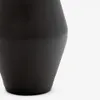 Jarrón Posia de terracota - 61 cm en Negro - Jarrones, Uruguay | Kavehome, vista 4 de 5