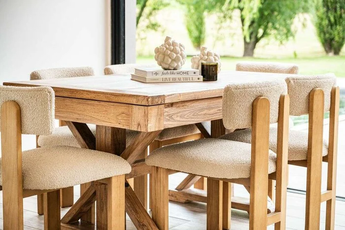 MESA COMEDOR EXTENSIBLE - 1.40 A 1.90 MTS - OLMO en Madera natural - Mesas de comedor, Uruguay | La Iberica, vista 25